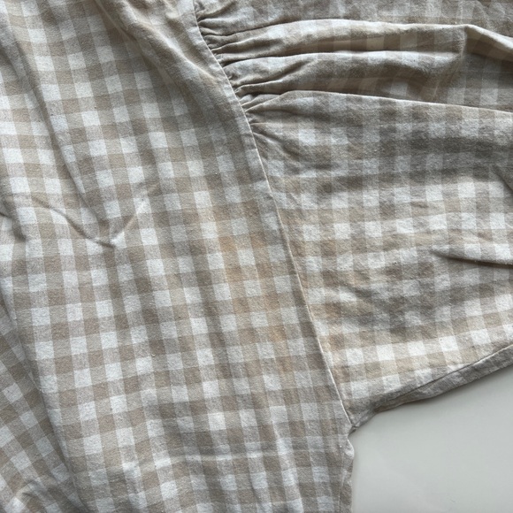 April Meets October - Summer May Dress in Beige - Picture 8 of 9